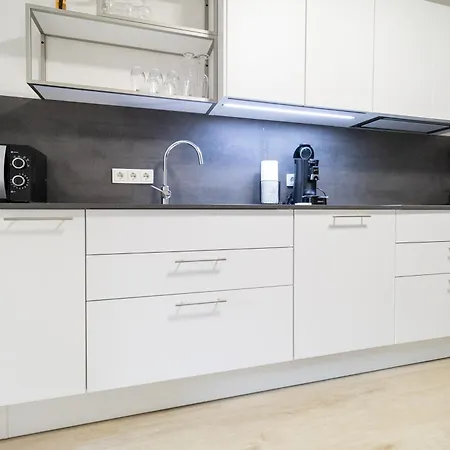 Fewomo, Mosel Maisonette, mit Terrasse&Winzerflairallee, für 6 Perfekt, für 8 geeignet Brauneberg