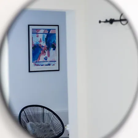 Fewomo, Mosel Maisonette, Mit Terrasse & Winzerflairallee, Fuer 6 Perfekt, Fuer 8 Geeignet *