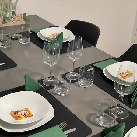 Fewomo, Mosel Maisonette, Mit Terrasse, 3 Schlafraeume ,bis Zu 8 Personen, Sauna *