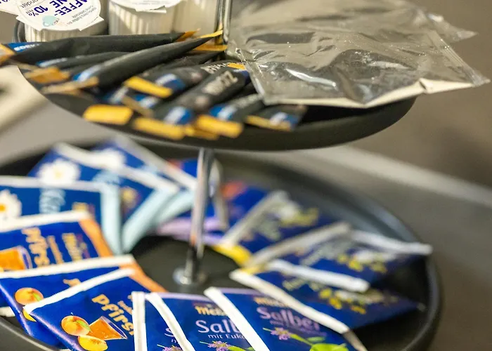 아파트 Fewomo, Mosel Maisonette, Mit Terrasse & Winzerflairallee, Fuer 6 Perfekt, Fuer 8 Geeignet 브라운버그